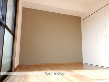 ハイカムールウエストリバー　Ａ棟[3LDK/65.46m2]の内装2