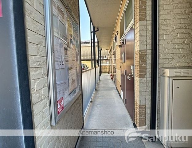 レオパレスWILL 竹原の玄関写真