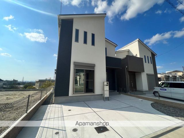 日下町7丁目戸建貸家の外観写真