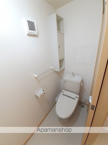 イル クオーレの内装写真