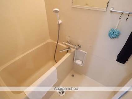 愛知県名古屋市千種区吹上２丁目[1K/20.8m2]のバス