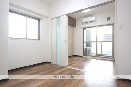 Ｍａｙｆａｉｒ　ｋｉｙａｃｈｏ　ｓｑｕａｒｅ[1LDK/29.05m2]のリビング・居間