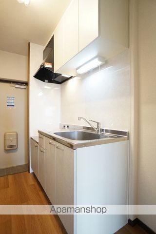 GRANDIRの内装写真
