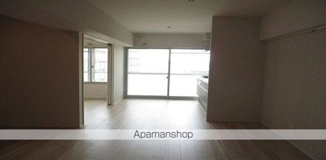 東陽町住宅の内装写真