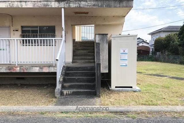 ビレッジハウス古城2号棟の外観写真