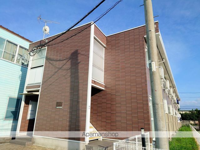 レオパレスBROWNIEの外観写真