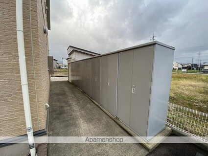 ルーシッド新保[1LDK/41.26m2]のエントランス