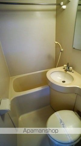 レジデンス三篠の内装写真