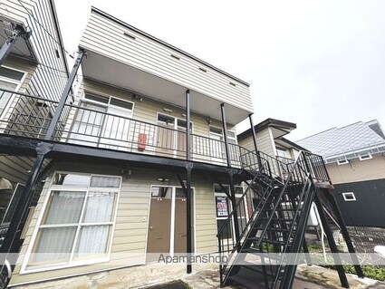 高島ハイツ２号棟[1LDK/34.7m2]の外観3