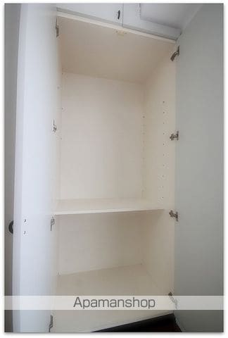 グラスホッパーの内装写真