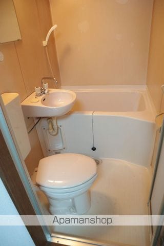 SESIRINIIの内装写真