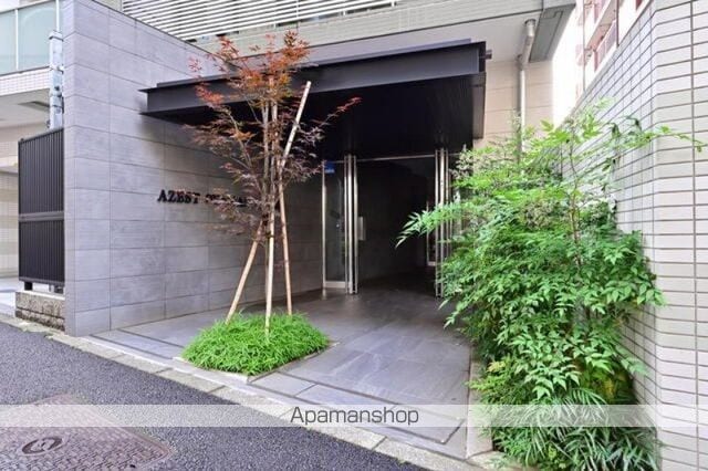 AZEST大山東の玄関写真
