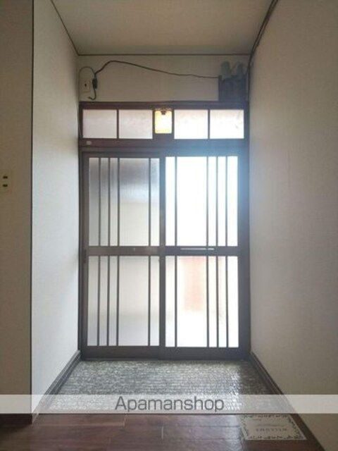かすみ荘[2DK/35m2]の玄関