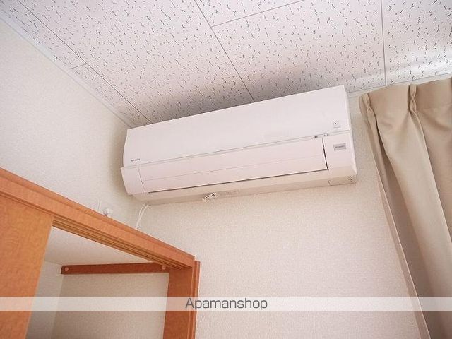 レオパレスロイヤルIIの内装写真