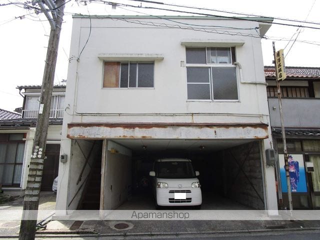 有澤アパートの外観写真