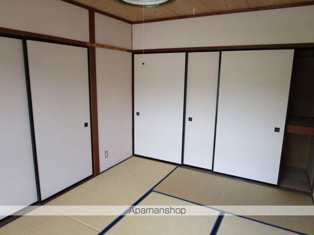 コーポ鶴場の内装写真