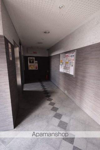 エヌエムセーズの内装写真