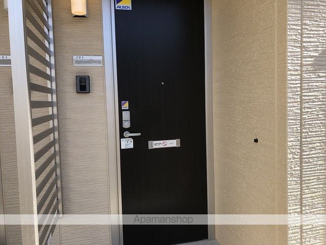 ヴィラ・ボヌールの玄関写真