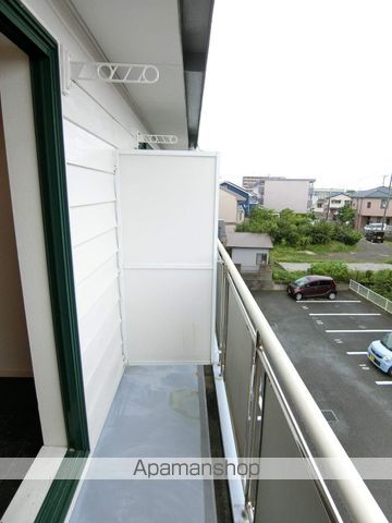 御殿場線 大岡駅 徒歩13分 3階建 築31年の内装写真