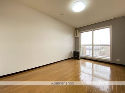 ボヌール中道参番館[1LDK/39.76m2]のリビング・居間