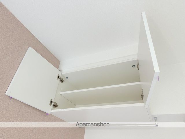 セレニテ九条リアンの内装写真
