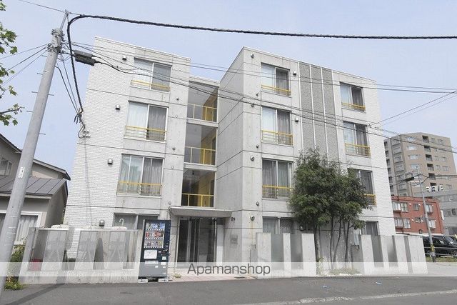 ファインブルーム学園前の外観写真