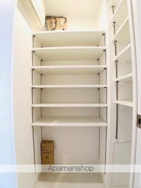 Ｂｒｉｌｌｉａ　ｉｓｔ　三軒茶屋　ブラッサムテラス[1R/37.32m2]のリビング・居間6