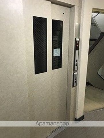 トーカンマンション医学町の外観写真