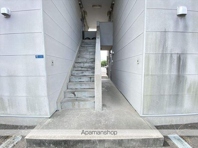 サンコートIの玄関写真