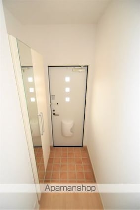 ＲＥＳＴ　ＷＯＯＤ　２[2LDK/58.21m2]の内装2