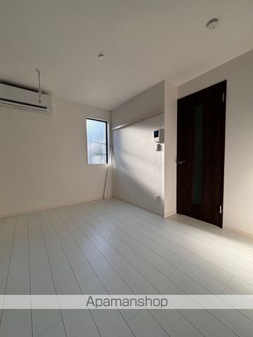 BAYROOM VILLAGE鴨居 C棟の内装写真
