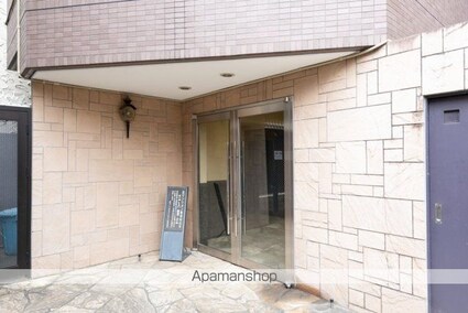 東京都新宿区下落合４丁目[1K/23.25m2]のエントランス