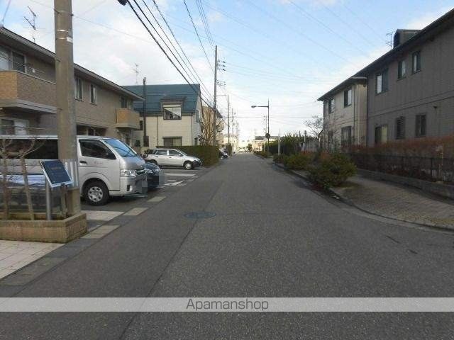 クリプトンBの周辺写真