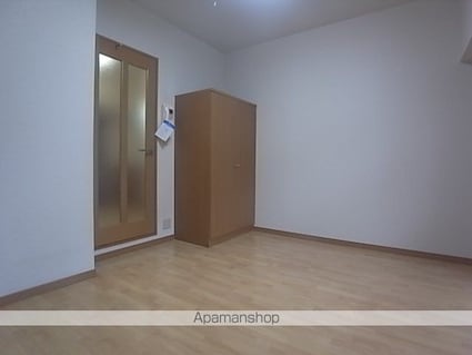 ヒルズ千種[1K/24.4m2]のリビング・居間