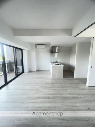 東京都港区西麻布２丁目[2LDK/58.34m2]の内装3