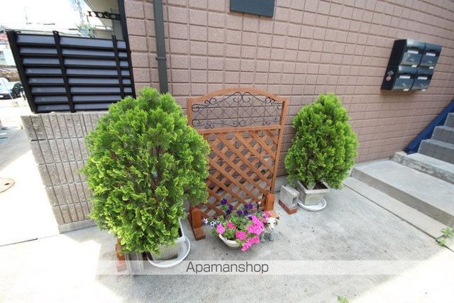 メゾンエクセラの玄関写真