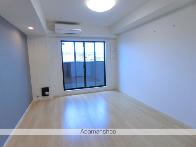 ヒカルサ京田辺大住の内装写真
