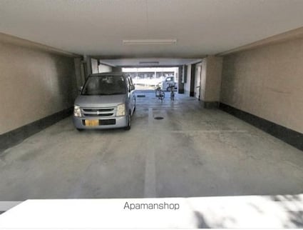 メゾン・グレース[2DK/41.85m2]の駐車場