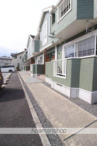 ベルデュール Bの玄関写真