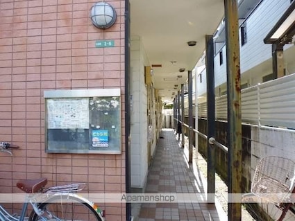 アチェロ[1K/18m2]のエントランス1