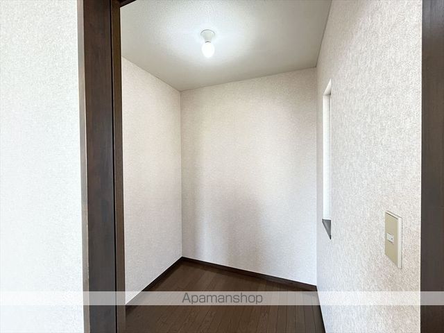 中嶌貸家の内装写真