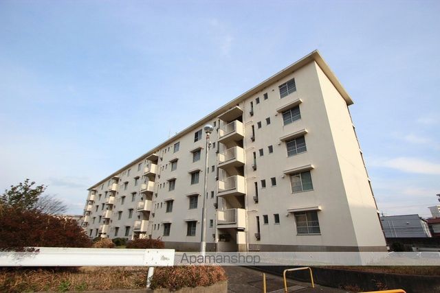ビレッジハウス本城2号棟の外観写真