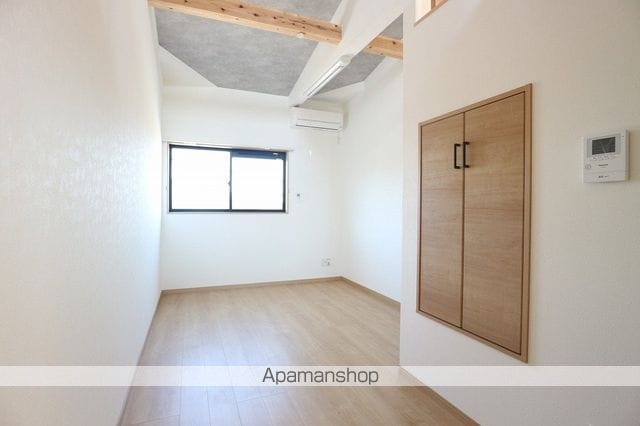 LOFT CAMILAの内装写真