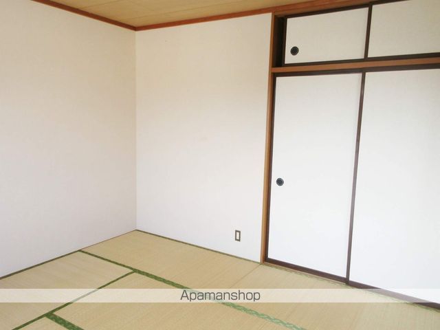 ステータスヒル甲府五番館の内装写真