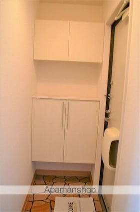 ＥＬＹＳＩＯＮ　ＨＯＵＳＥ　Ⅰ[1LDK/45.15m2]の玄関2