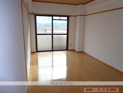 モンシャレー松山[2LDK/74m2]の内装4