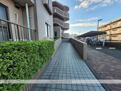 センチュリームラマツⅠ[3LDK/65.7m2]の共用部1