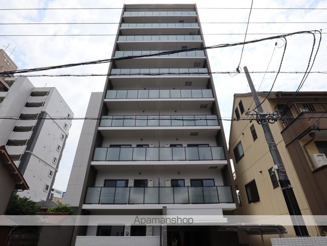 CLOVER泉の外観写真