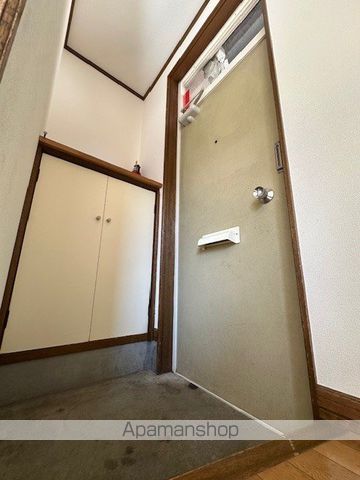 鈴真ハイツB棟の内装写真