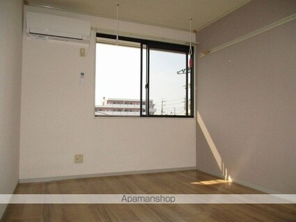 セピアコート東五所[1R/20.03m2]のリビング・居間